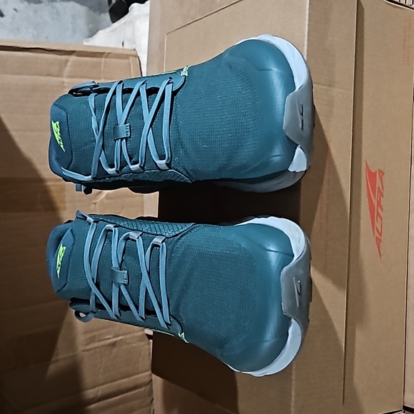 Altra superior 6 - Picture 3 of 5